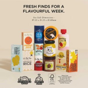 Le Toy Van - Pretend & Play - Wooden Supermarket Grocery Weekly Shop - 12pcs - Image 3