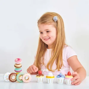 Le Toy Van – Wooden Cupcake Play Food Set - Image 3