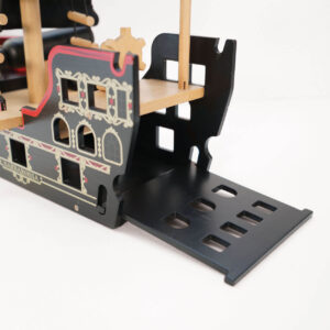 Le Toy Van – Barbarossa Wooden Pirate Ship & Characters - Image 4