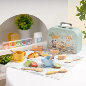 Picnic Basket Set & Play Food - 31pcs - Image 3