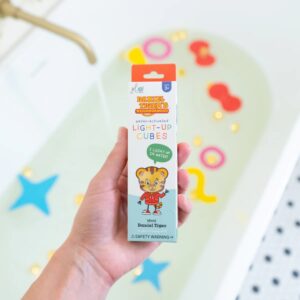 Glo Pals - Water Activated Light-Up Sensory Toys - Daniel Tiger (4 Pack) - Image 5