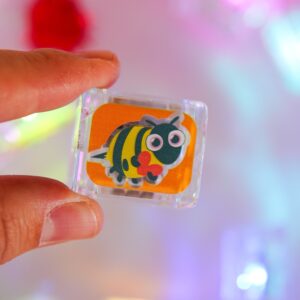 Glo Pals - Water Activated Light-Up Sensory Toys - Love Bugs (6 Pack) - Image 7