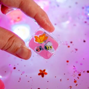 Glo Pals - Water Activated Light-Up Sensory Toys - Princess Ida (6 Pack) - Image 3